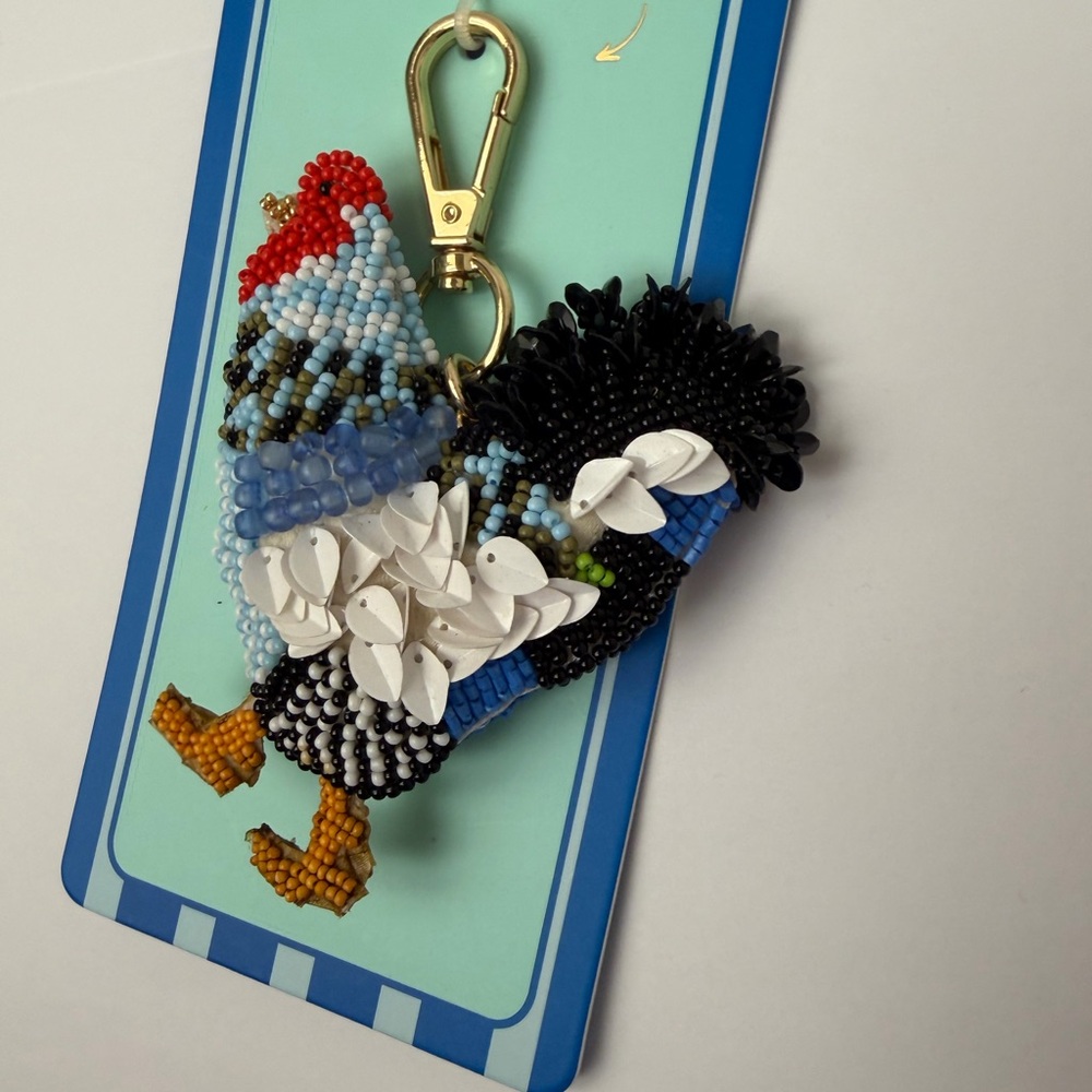 NWT ⚜️💙⚜️ Haute Hippie Beautiful Rooster Bag Charm Keychain - Picture 9 of 14